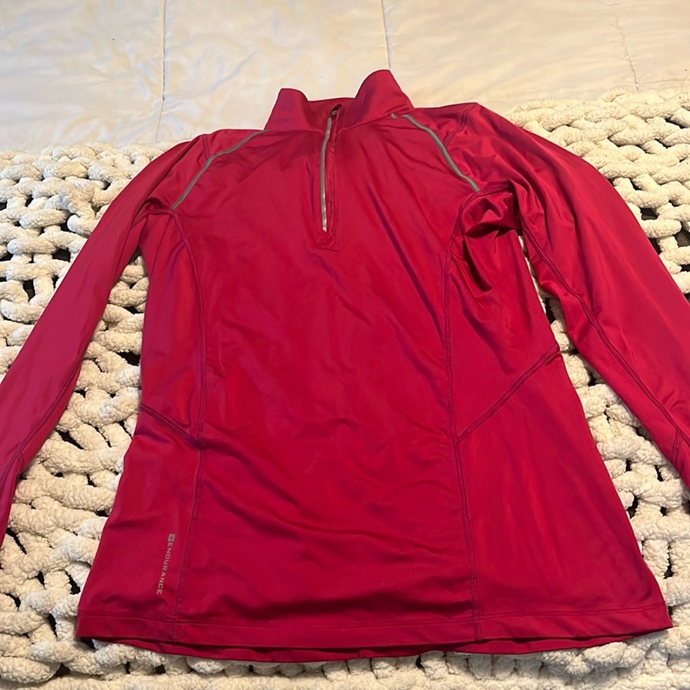 Women’s Medium Pink Ogio Endurance Quarter Zip